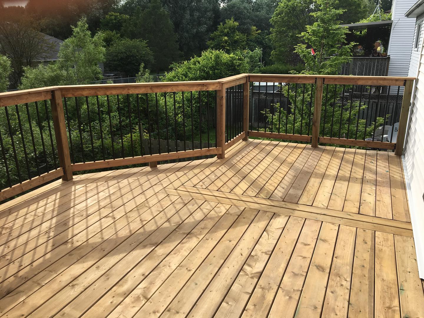 Deck Balcony - Image 2